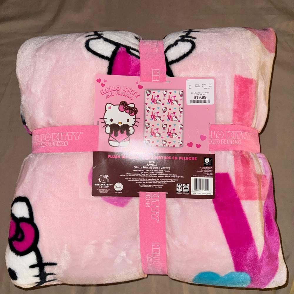 Hello Kitty V-Day Throw